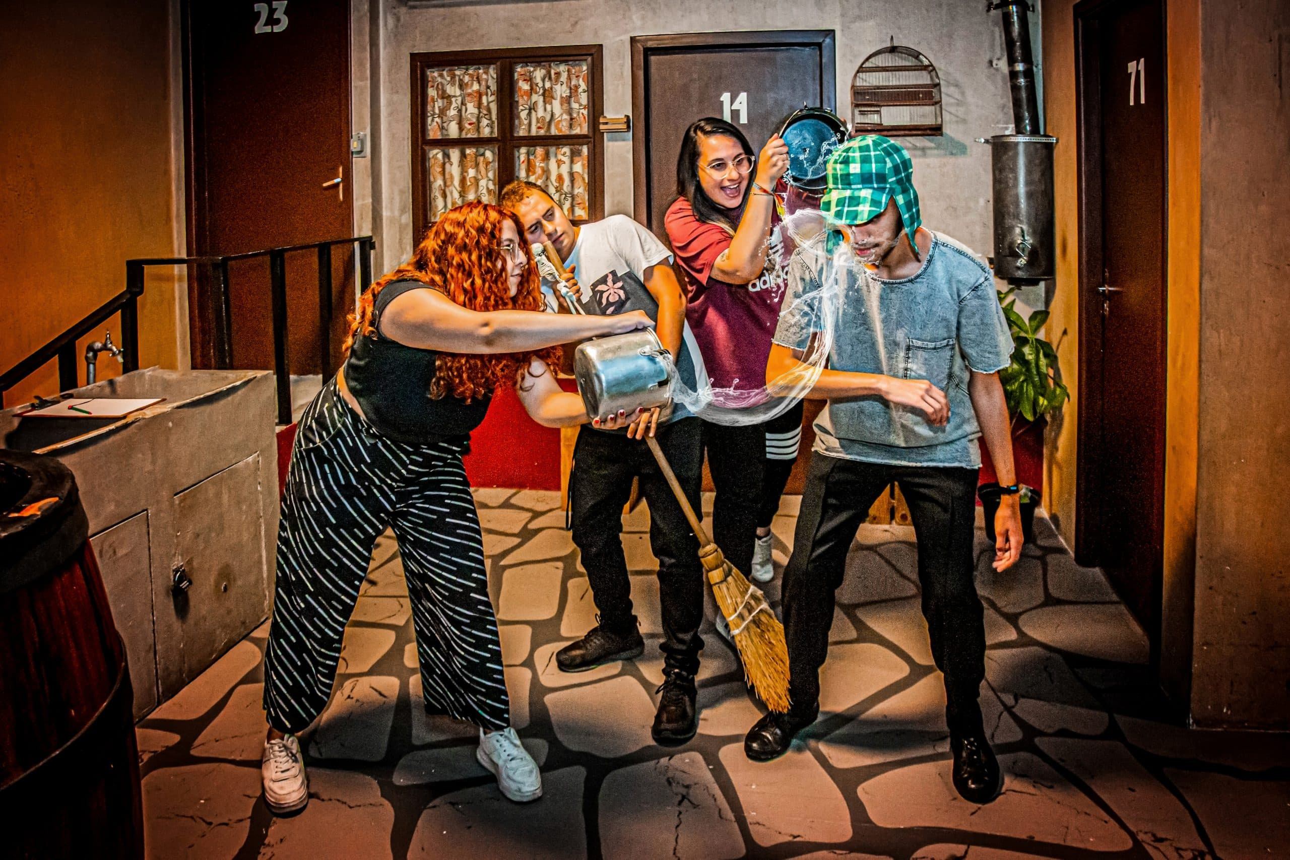 Bruxa do 71 - O Sumico Do Chaves